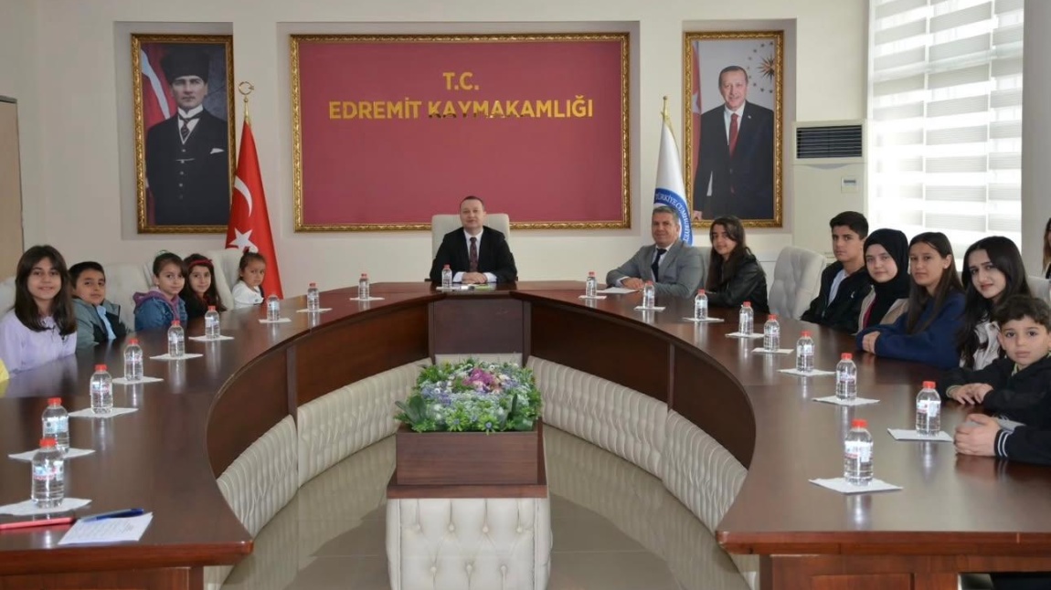 KitapVan İlçe Ödül Töreni Gerçekleşti.